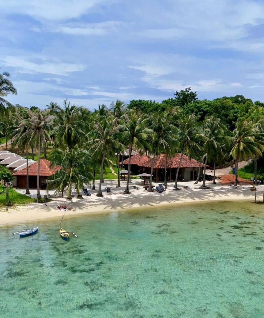 ホテル Eco Casa カリムンジャワ エクステリア 写真