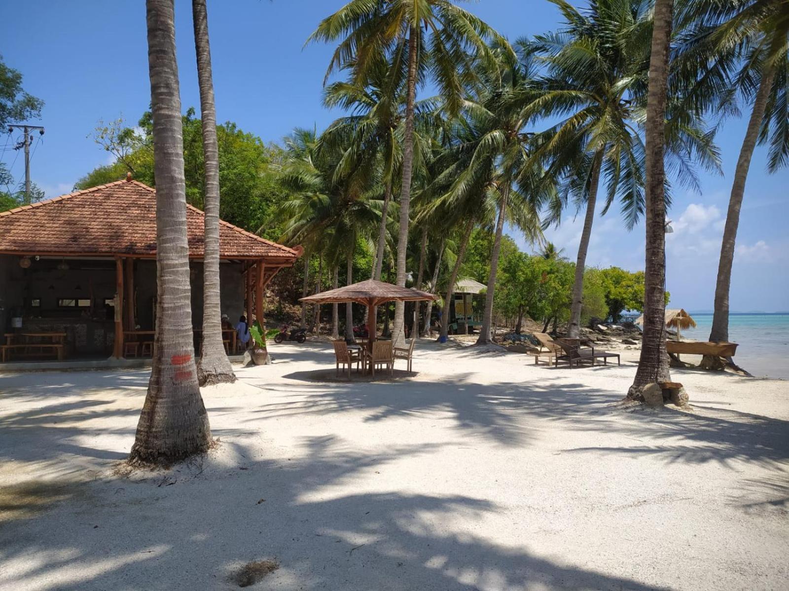 ホテル Eco Casa カリムンジャワ エクステリア 写真