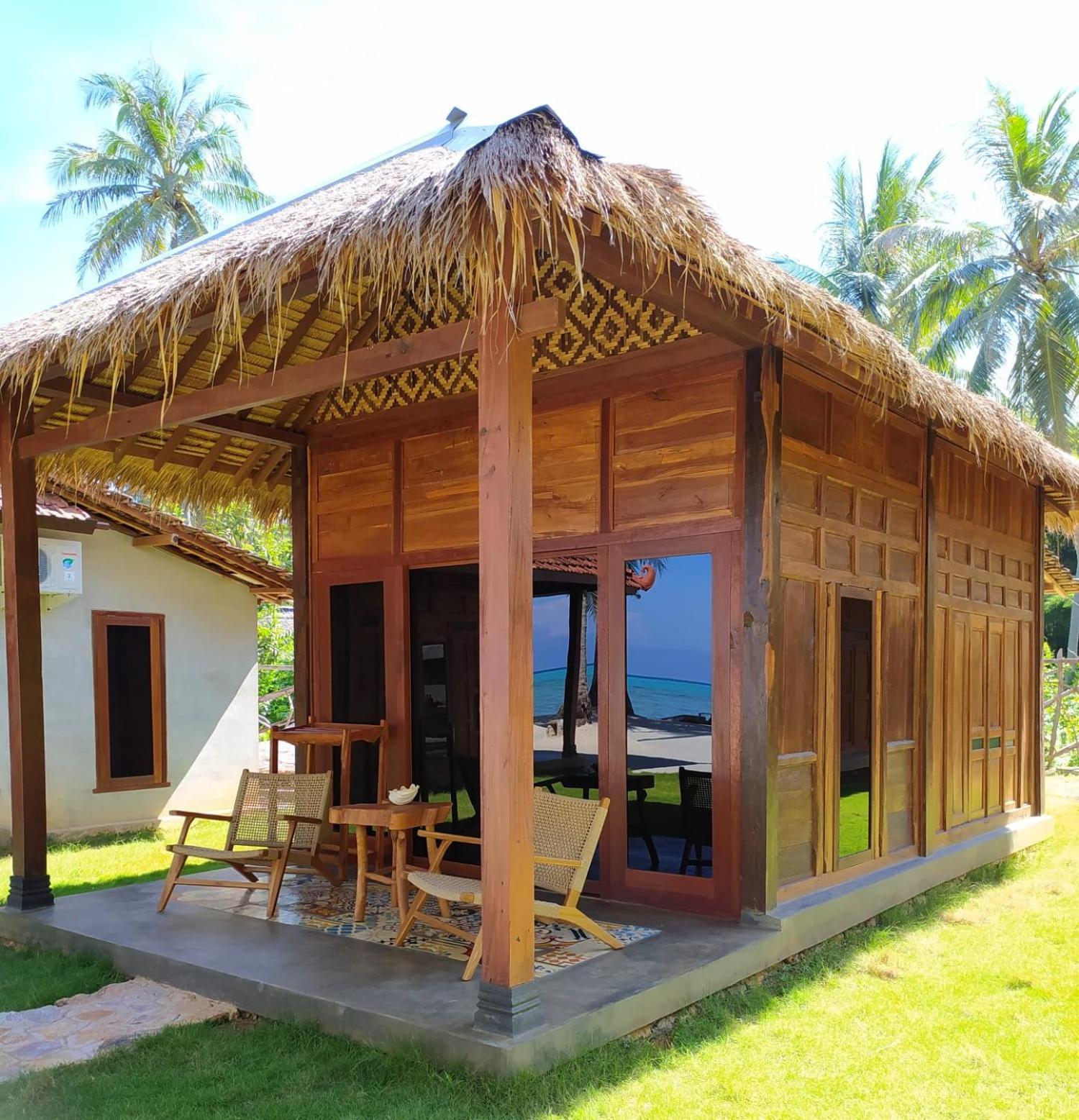 ホテル Eco Casa カリムンジャワ エクステリア 写真